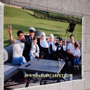 تبدیل عکس خانوادگی به تابلو فرش چاپی شیک