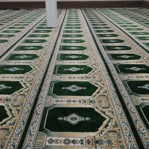 فروش سجاده فرش 440 شانه بی سی اف | فرش محرابی ارزان برای مساجد