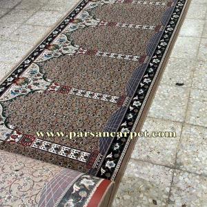 سجاده فرش 700 شانه اکریلیک نسکافه‌ای | فروش مستقیم برای مساجد و نمازخانه‌ها