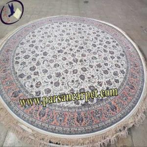 فرش گرد طرح افشان کرم گلبهی