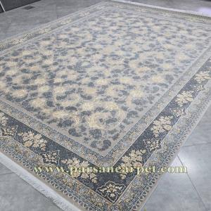 خرید مستقیم فرش 1200 شانه نقره‌ای اسپیرال از کارخانه کاشان