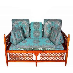 پشتی خلیجی عربی با تخت سنتی | مدل ۷ تیکه شاه نشین