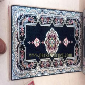تولیدی پشتی فرش ماشینی با کیفیت طرح هالیدی