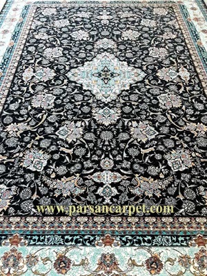 خرید فرش 700 شانه ورژن مدل افشان رز