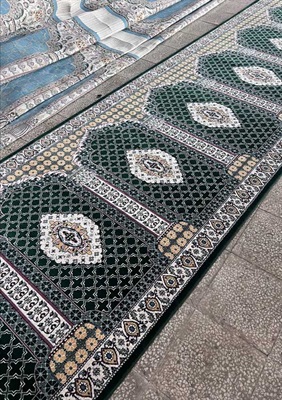 فرش سجاده ای اکریلیک 700 شانه | فرش محرابی کاشان