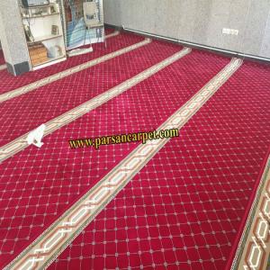 سجاده فرش قرمز نمازخانه