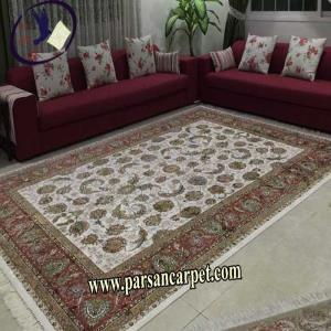 فرش کرم گلبهی افشان