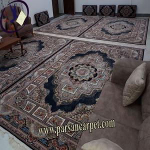 فرش سورمه ای رنگ حوض نقره