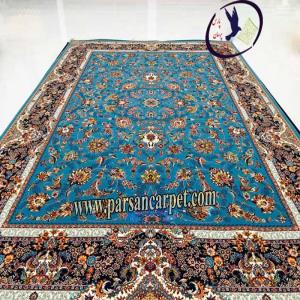 فرش طرح افشان آبی کاربنی