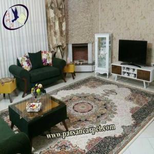 فرش کرم طرح معجزه