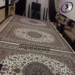 فرش 700 شانه طرح نایین